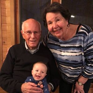 Meet your Posher, Carol